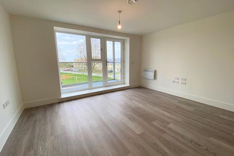 2 bedroom flat to rent, Trinity House North, Ambrosden
