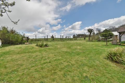 22 Barton Gate, Barton Under Needwood, Burton-on-trent, DE13 8AG