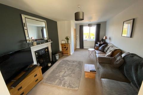 4 Dunstall Cross, Dunstall, Burton-on-trent, DE13 8BJ