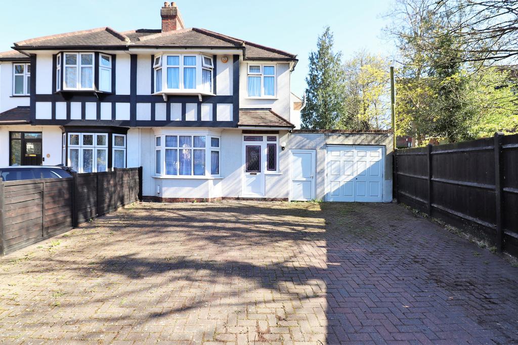 Westmoreland Road, Bromley, BR2 3 bed semidetached house £700,000
