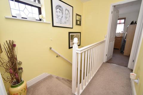 11 Davidson Close, Great Cornard, Sudbury, CO10 0YU