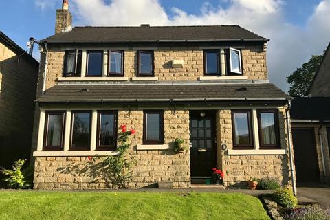 5 Butterworth Way, Greenfield, Oldham, OL3 7PS