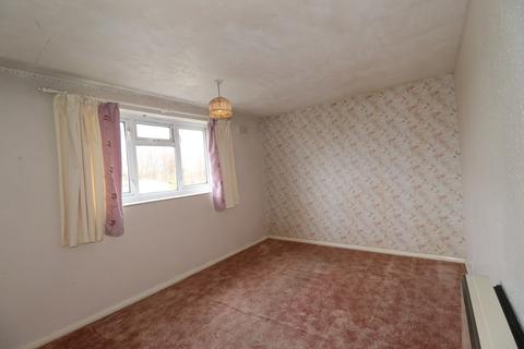 4 Hall Close, Stoneleigh, Coventry, CV8 3DG