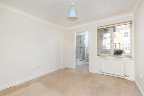 2 bedroom ground floor flat to rent, Arlington Place, King Alfred Terrace, Winchester, SO23