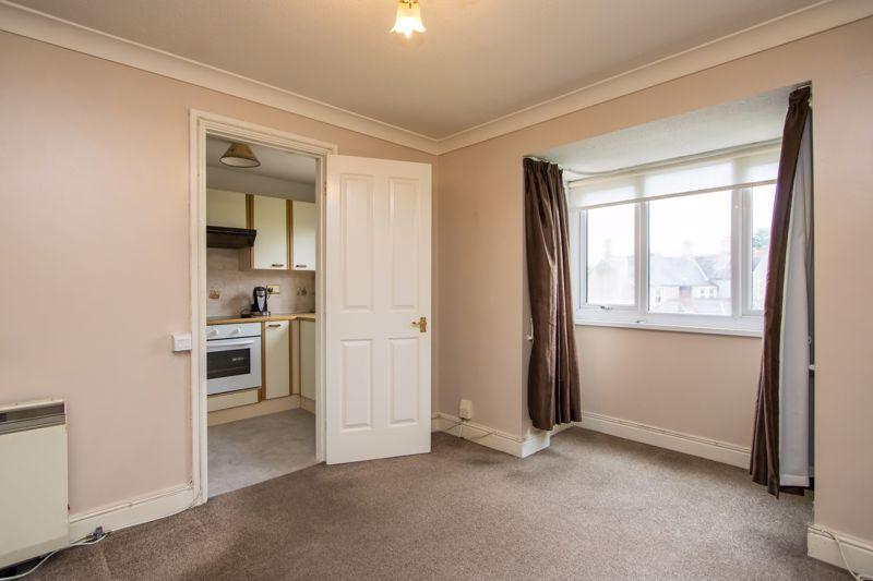 Stanwell Road, Penarth 1 bed retirement property for sale £149,950