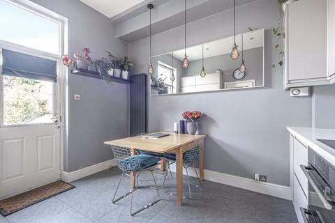 Flat 1, 20 Heathfield Road, Croydon, CR0 1ES