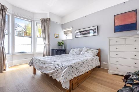 Flat 1, 20 Heathfield Road, Croydon, CR0 1ES