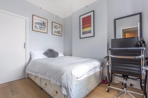 Flat 1, 20 Heathfield Road, Croydon, CR0 1ES