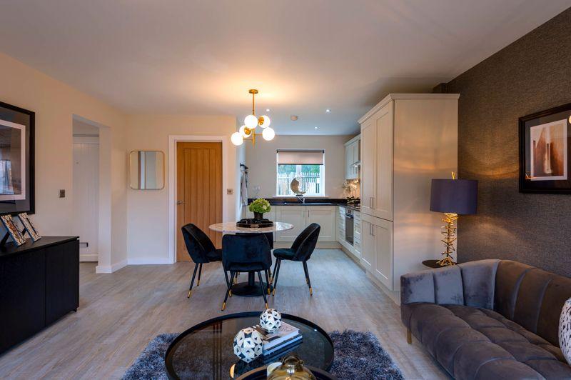 Living dining...