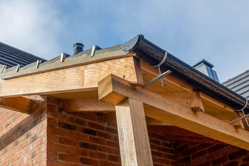 Roof detail