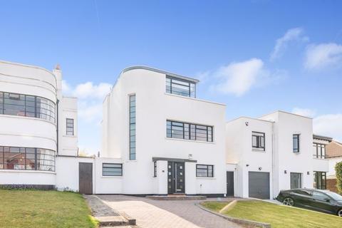 9 Hill Crescent, Bexley, DA5 2DA