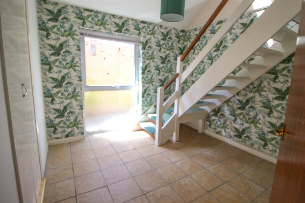 Cherry Tree Drive, Cirencester, GL7 4 bed bungalow £339,950