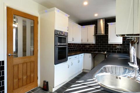 38 Beechcroft Grove, Bolton, BL2 6EZ