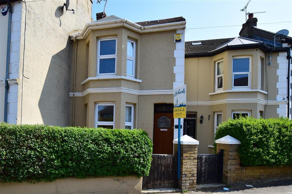 Barnsole Road, Gillingham, Kent 4 bed terraced house £300,000