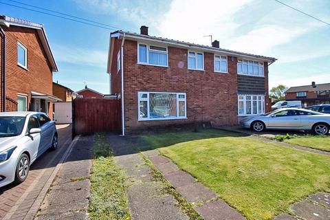 5 Breydon Grove, Willenhall, WV13 3HT
