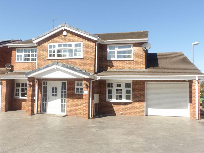 Raven Road, Walsall 5 bed detached house £499,950