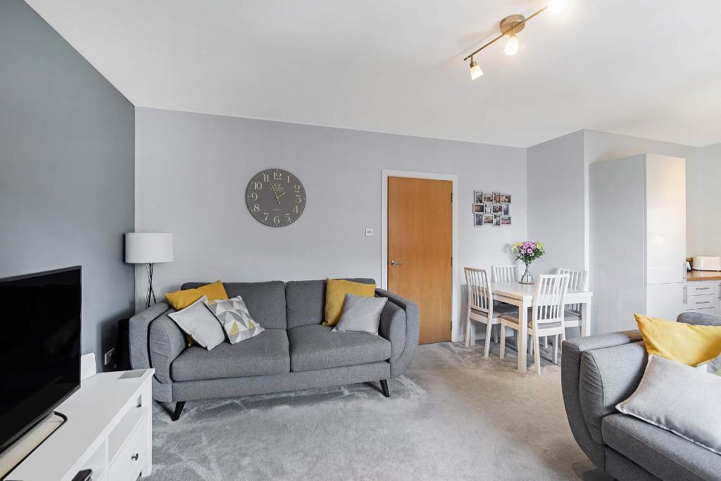 Kitchen/Lounge