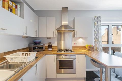 3/1, 4 Alexandra Gate, Glasgow, G31 3AY
