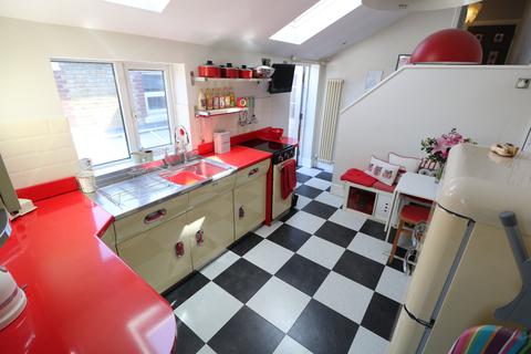 8a Chadwell Road, Grays, RM17 5SU