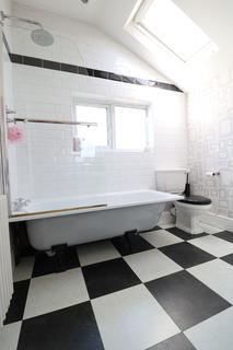 8a Chadwell Road, Grays, RM17 5SU