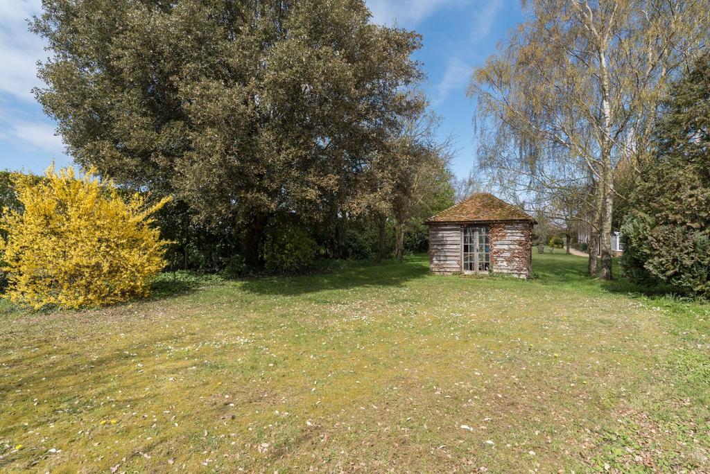 Garden Building