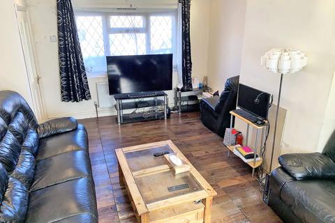 12 Blackthorne Road, Smethwick, B67 6PX