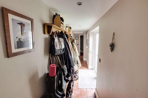 10 Clarks Place, Trowbridge, BA14 7HA