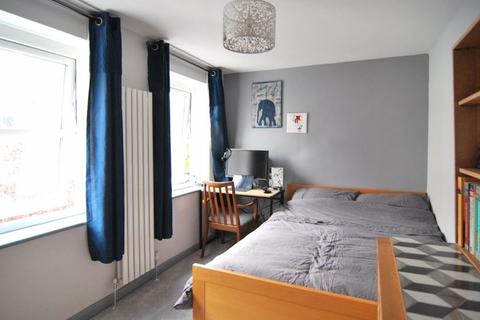 11 Somerset Place, Gloucester, GL1 1XG