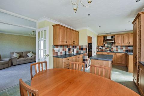 47 Catherine Crescent, Downton, Salisbury, SP5 3NR