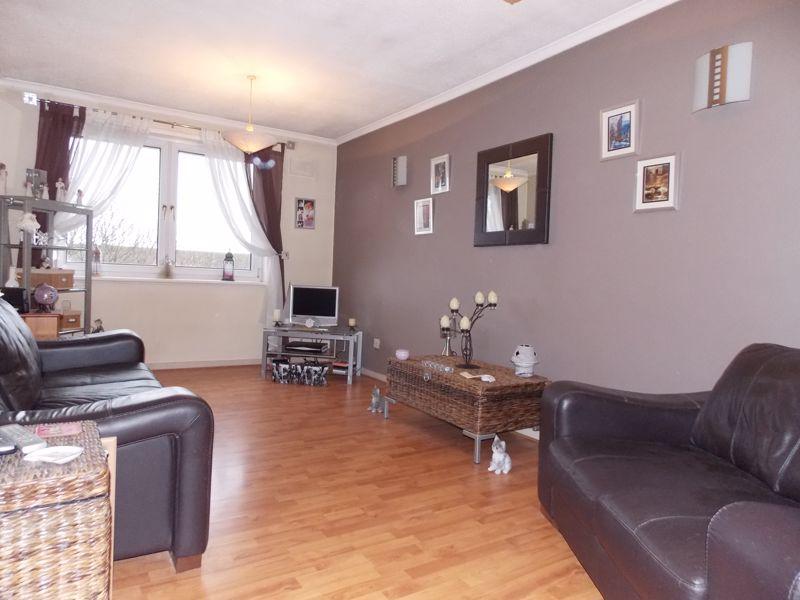 Cornhill Gardens, Aberdeen 2 bed apartment £78,500