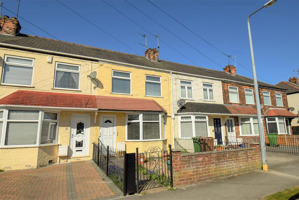Penshurst Avenue, Hessle 2 bed terraced house £119,950