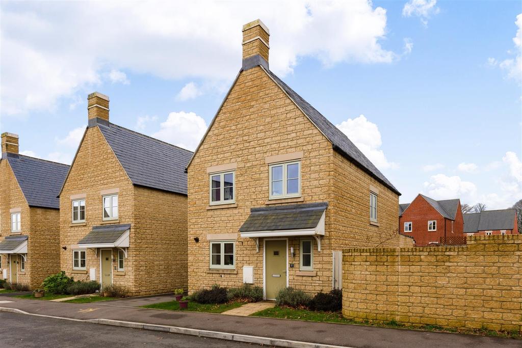 Cranwell Road, Upper Rissington... 4 bed detached house £389,950