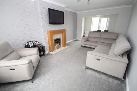 84 Kingsway, Bradford, BD2 1PN
