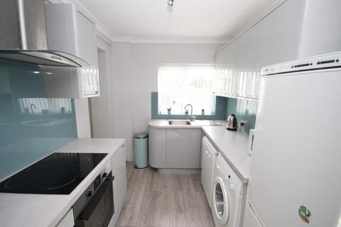 84 Kingsway, Bradford, BD2 1PN