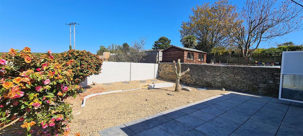Rear garden .jpg