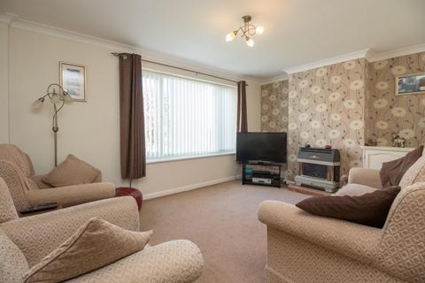 13 Cherry Waye, Eythorne, Dover, CT15 4BT