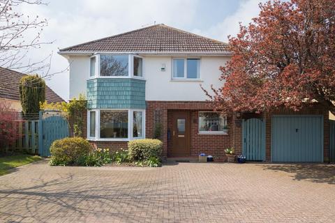 87 Sandwich Road, Whitfield, Dover, CT16 3LU