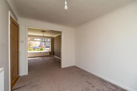 16 Bladon Road, Ruddington, Nottingham, NG11 6DR