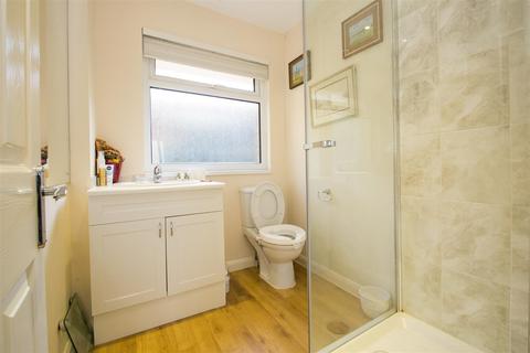 20 Manor Drive, Chagford, Newton Abbot, TQ13 8BH