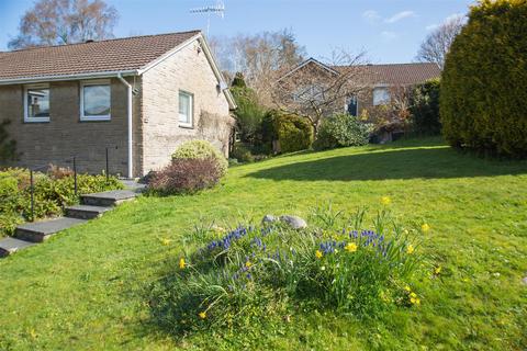 20 Manor Drive, Chagford, Newton Abbot, TQ13 8BH