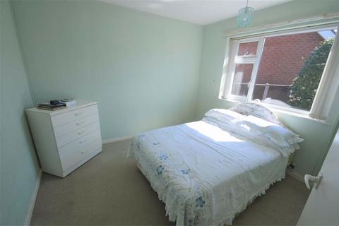 25 Cornwall Drive, Bayston Hill, Shrewsbury, SY3 0EP