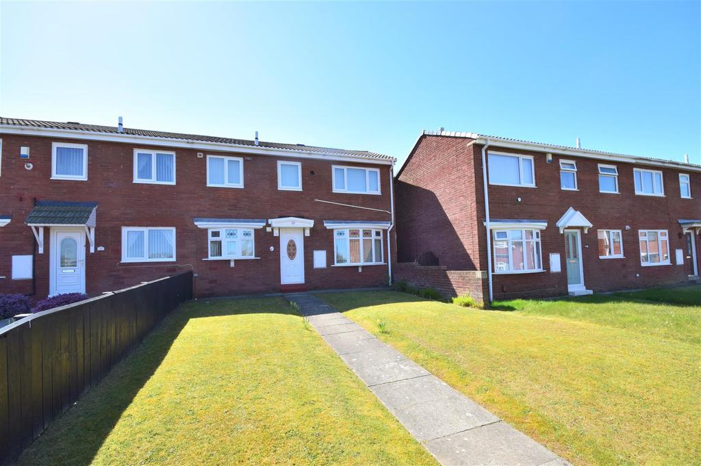 Honeysuckle Close, Hall Farm, Sunderland 3 bed semidetached house £
