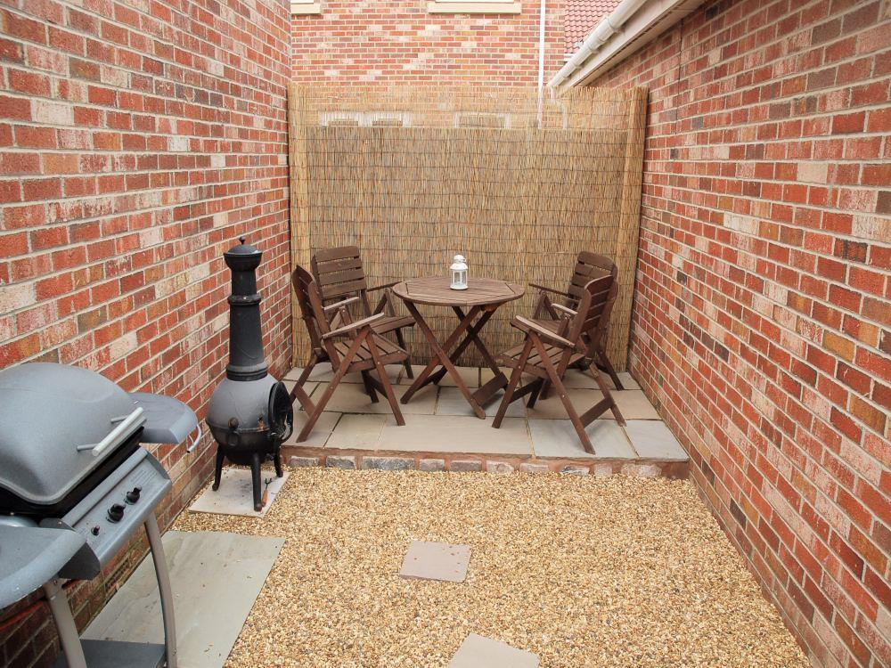 Thyme Close, Portishead 1 bed coach house £242,500