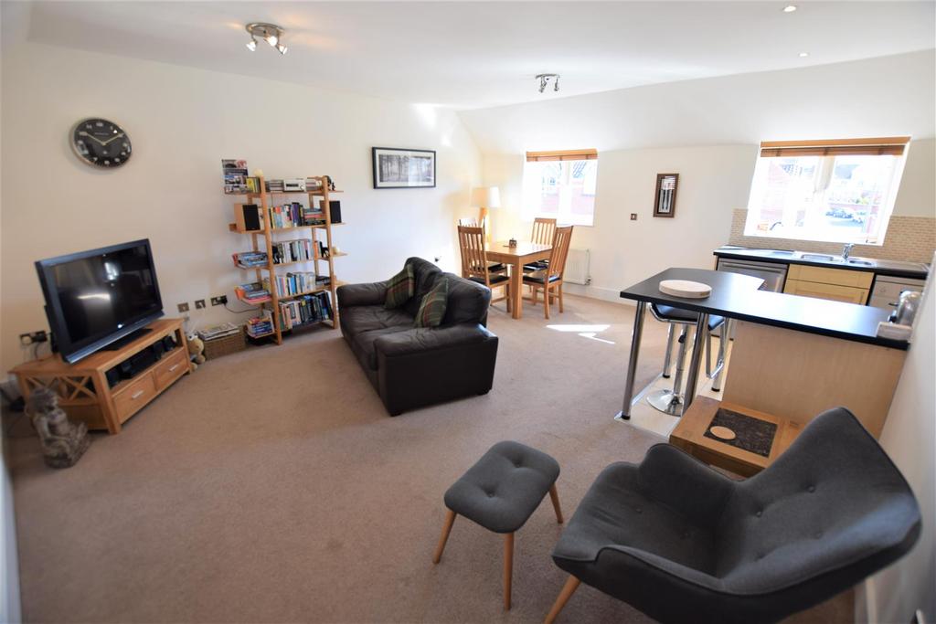 Thyme Close, Portishead 1 bed coach house £242,500