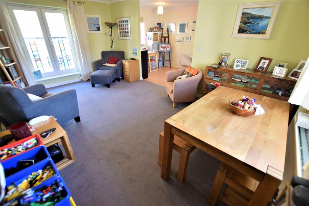 Lower Burlington Road, Portishead 2 bed coach house £265,000