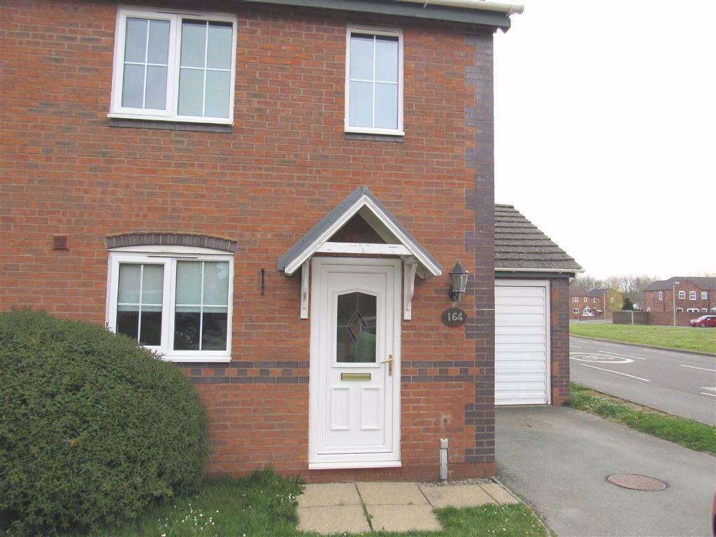 Cabin Lane, Oswestry, Shropshire 2 bed semidetached house £575 pcm