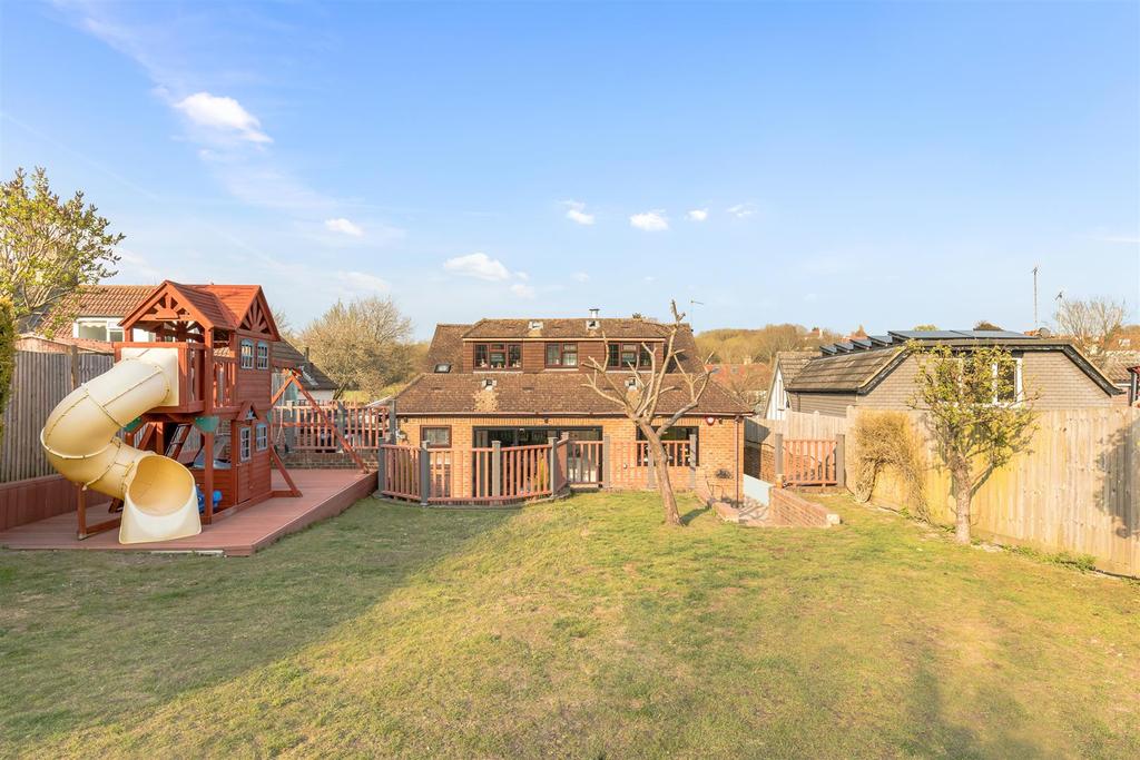 Vale Avenue, Brighton 5 bed detached bungalow £800,000