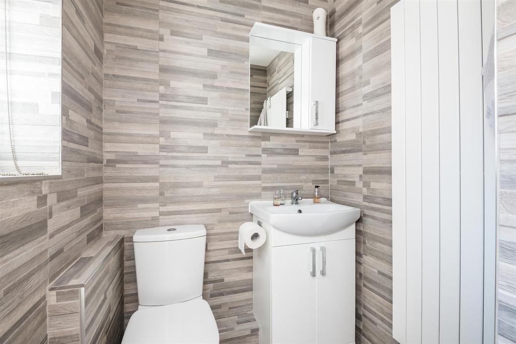 Hedworth Gardens Cloakroom.jpg
