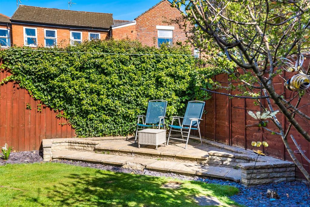 Hedworth Gardens Rear Garden .jpg