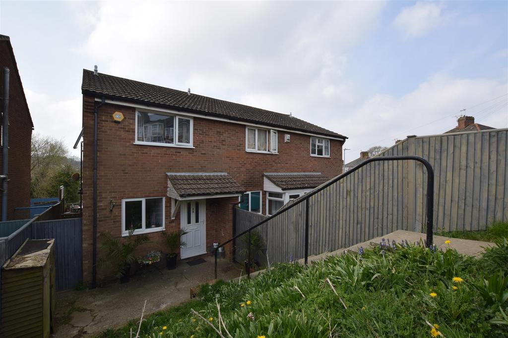 Greville Road, Hastings 2 bed end of terrace house £230,000